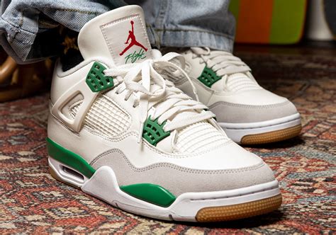 styling jordan 4 pine gren