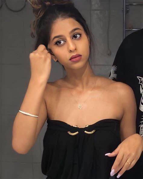 suhana khan height