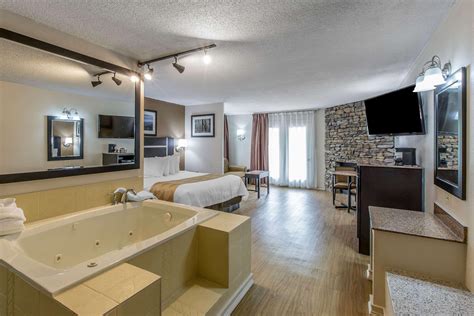 suites in gatlinburg tn