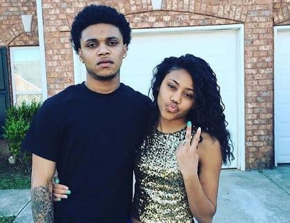 supa peach boyfriend Doc