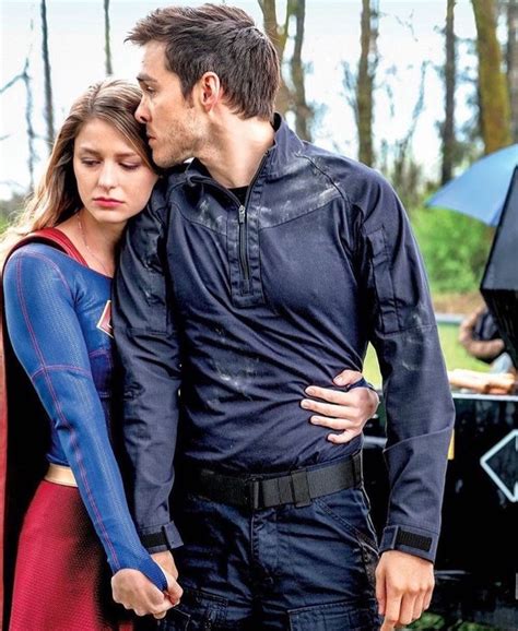 supergirl and mon el