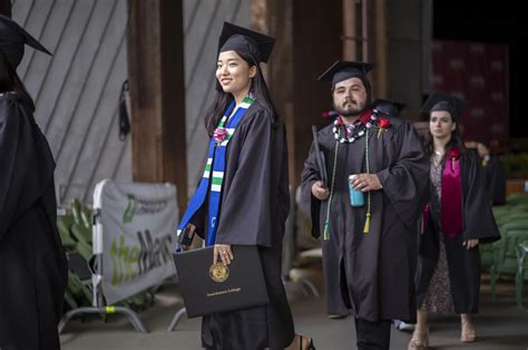 swarthmore seniors scholar