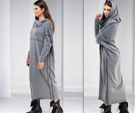 sweatshirt maxi dress