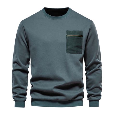 sweatshirt with chest pocket