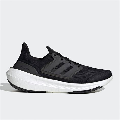 tênis ultraboost light 23