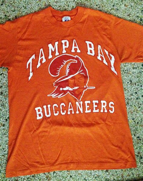 tampa bay bucs vintage shirts