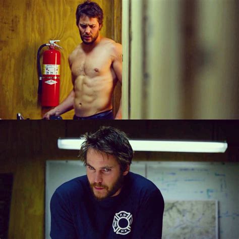 taylor kitsch abs lone survivor