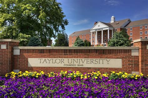 taylor university indiana tuition