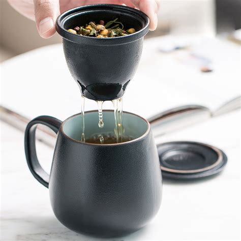 tea mug with infuser and lid