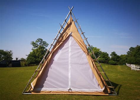 tent triangle