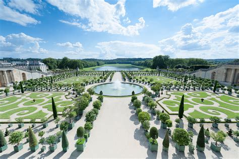 territorial ambitions and the gardens of versailles PDF