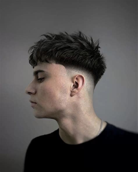 textured fringe haircut men