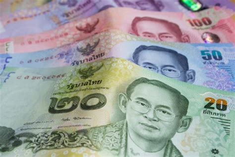 thai dollar to usd