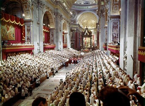 the catholic sanctuary and the second vatican council Kindle Editon