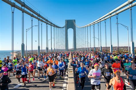 the essential guide to running the new york city marathon Epub