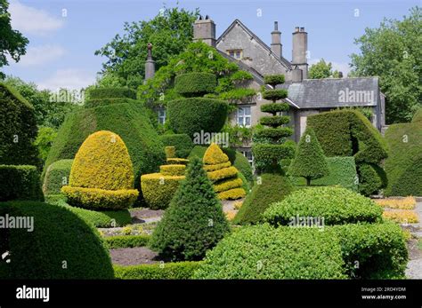 the garden at levens Kindle Editon