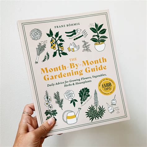 the gardeners year the ultimate month by month gardening handbook PDF