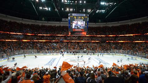 the hockey tour 30 arenas 2 fans 1 season Kindle Editon