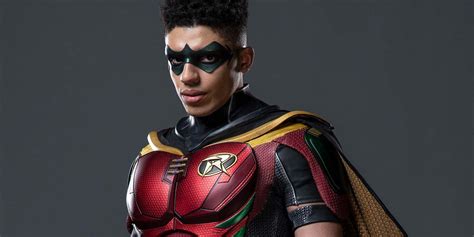 the new robin suit