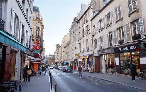 the only street in paris life on the rue des martyrs PDF