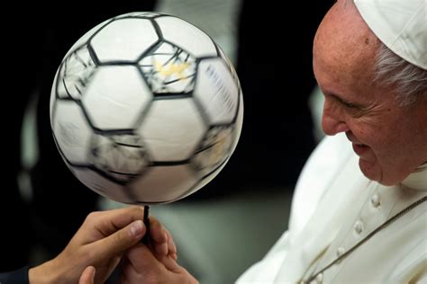 the pope who loves soccer Reader