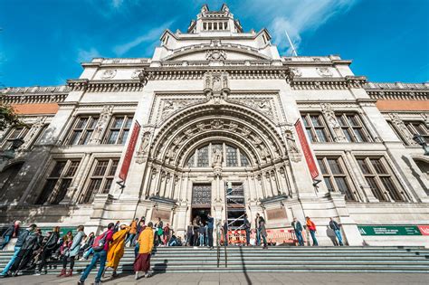 the victoria and albert museum PDF