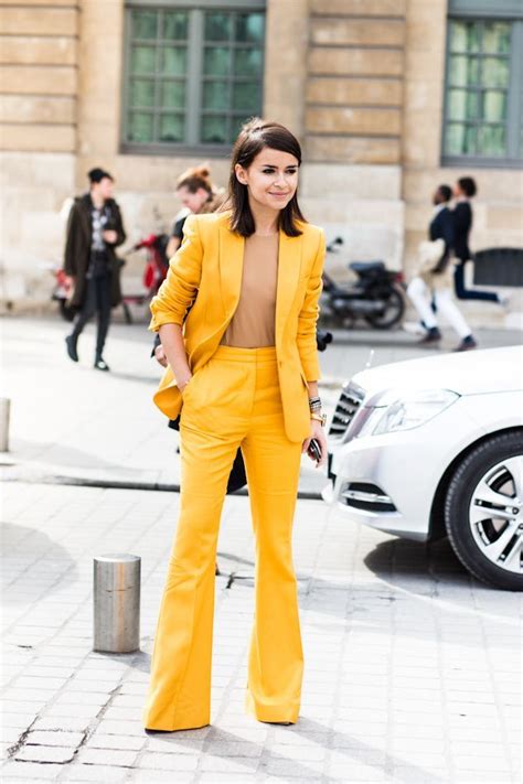 the yellow suit a guide for women in leadership Doc