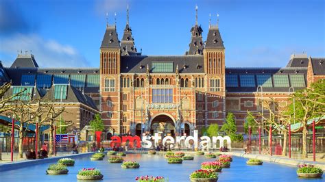 things to do in amsterdam museums Reader