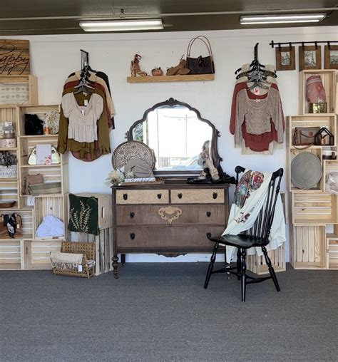 thrift stores monterey ca