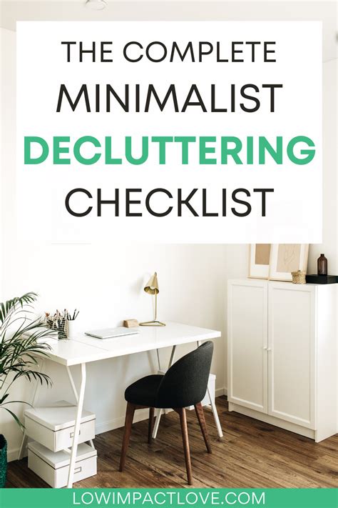 tiny house living decluttering minimalist Doc