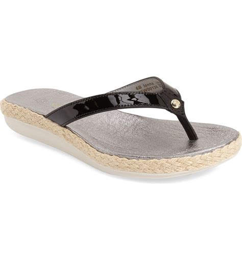 tommy bahama sandals