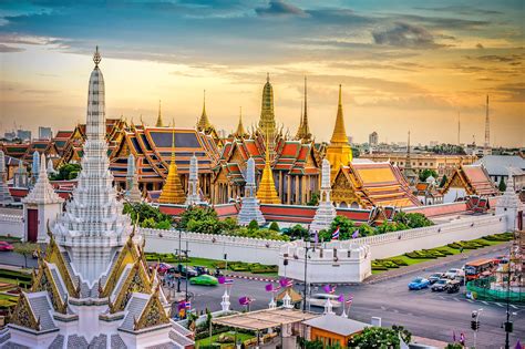 top 10 places to visit in bangkok