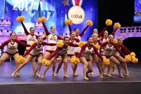 top dance teams in colleges