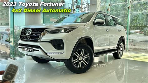 toyota fortuner manual vs automatic Reader