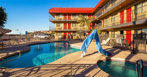 travelers inn phoenix az