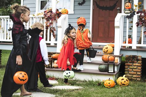 trick or treat a history of halloween Epub