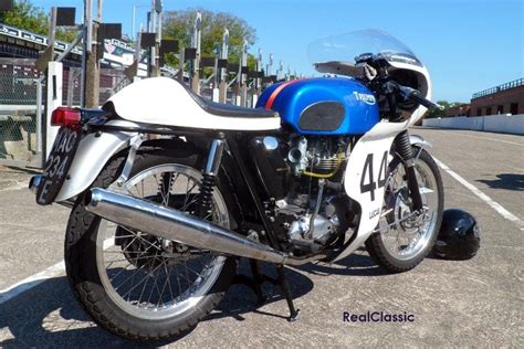 triumph thruxton bonneville 1959 1969 Doc