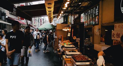 tsukiji fish market outer market