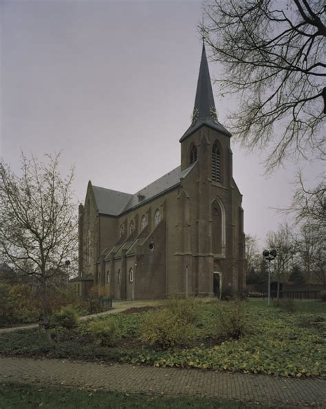 tuitjenhorn een kerk in een dorp 92009 Epub
