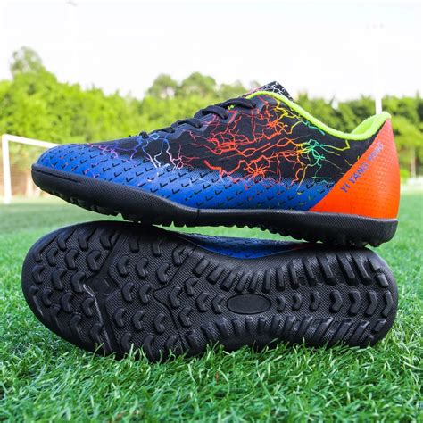 turf indoor soccer shoes