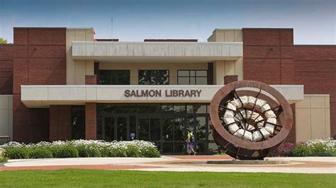 uah library hours