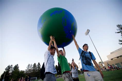 uc davis international relations
