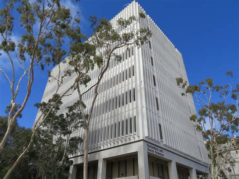 ucsd hss building