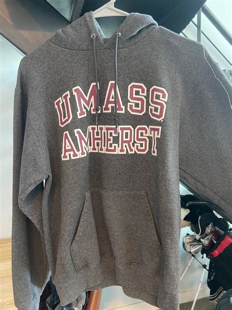 umass amherst sweatshirt