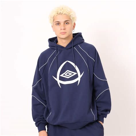 umbro hooded sweatshirt