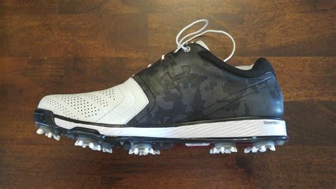 under armour golf shoe