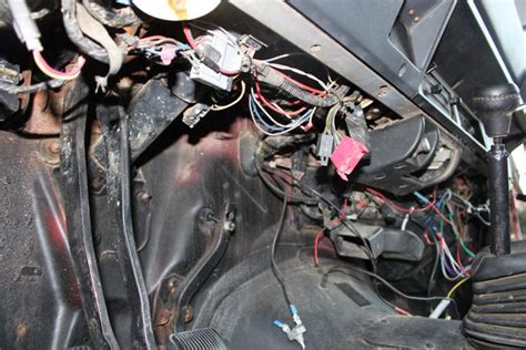 under dash wiring for a jeep Reader