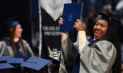 unf admission requirements