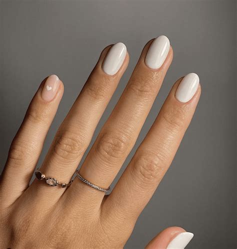 unique classy short nail designs