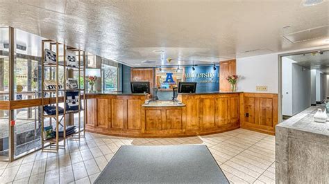university inn logan ut